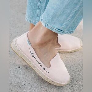 Soludos All You Need Is Love 💗 Espadrilles Pink Peach Size 5
